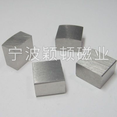 方形磁铁