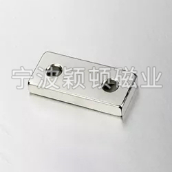 方形打孔磁铁